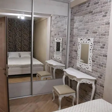 Lux Rose Apartment Kragujevac