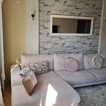 Lux Rose Apartment *