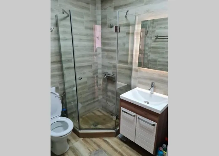 Lux Rose 크라구예바츠