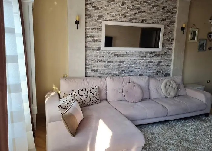 Lux Rose 아파트 *