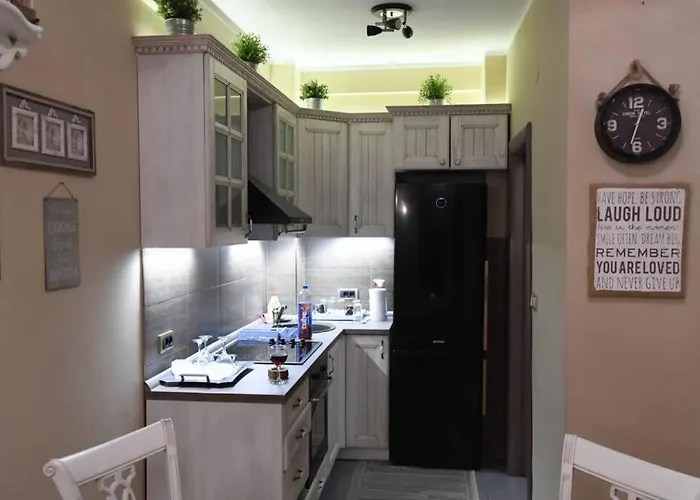 Lux Rose 크라구예바츠